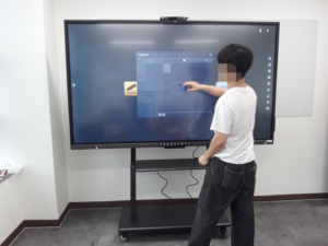 전자칠판렌탈_학원설치사례